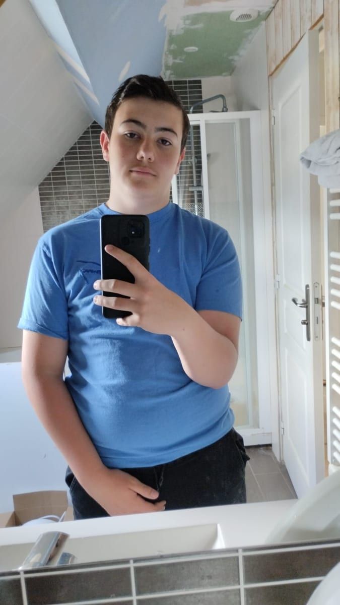 Profil von Housem