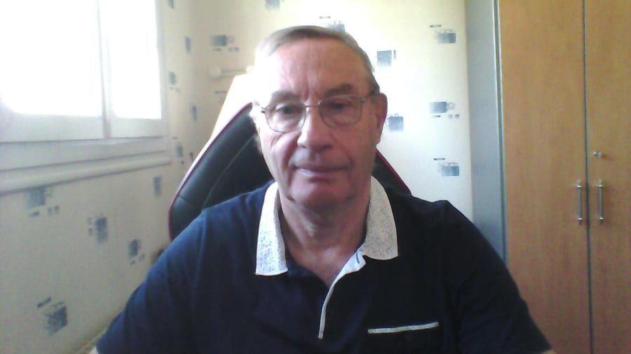Profil von Arone